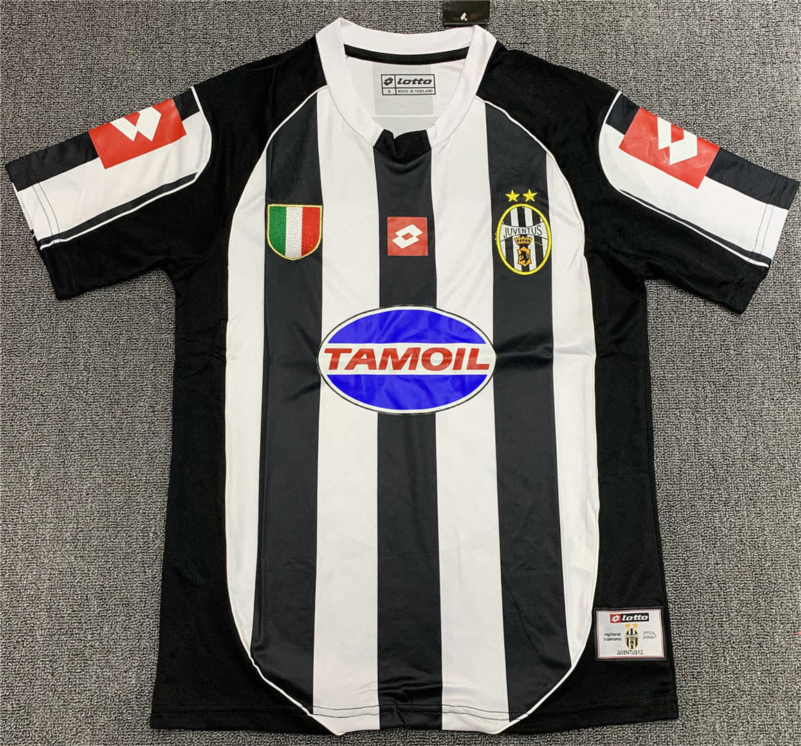 2002/03 Juventus Retro Home Men Soccer Jersey Shirt